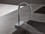 Hansgrohe_aquno_select_M81_valamusegisti_valjatommatava_kasidusiga-wermstock